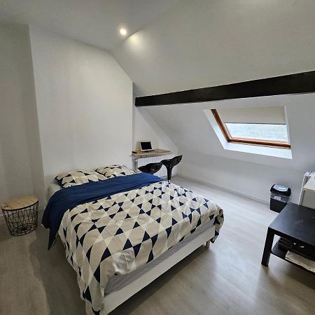 Agreable Studio De 16M2 Sans Kitchenette Ньои-сюр-Марн Екстериор снимка